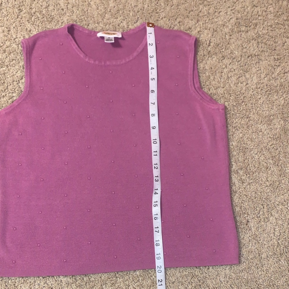 Women’s Talbots Lilac Purple Sleeveless Knit Dotted Cropped Sweater Vest Medium - Picture 6 of 8